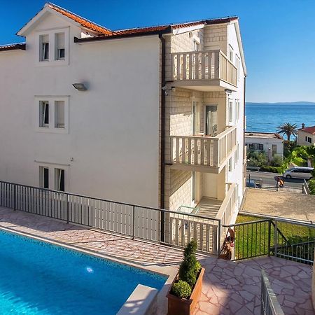 Apartments Toni 2000 Podstrana Bagian luar foto