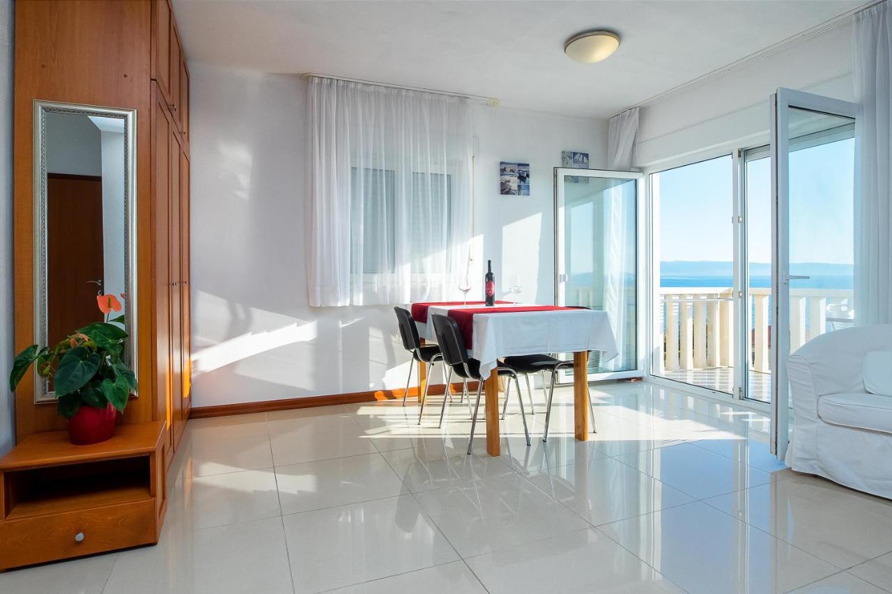 Apartments Toni 2000 Podstrana Bagian luar foto